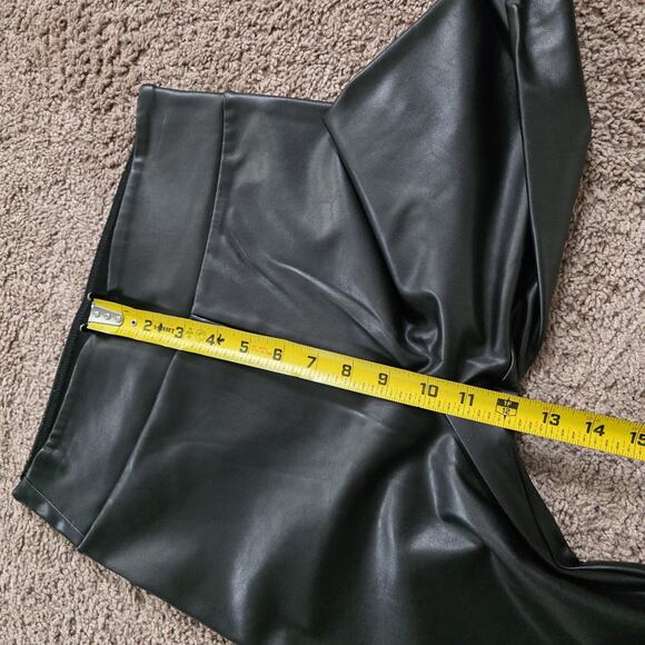 Abercrombie & Fitch Faux Leather Leggings Vegan Pants Women M Black Stretch - Picture 7 of 9